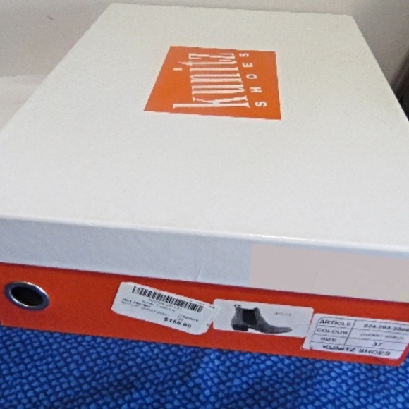 Retail $155 KUNITZ Ritchie Short Bootie Cherry Color Size 37 - Picture 6 of 7